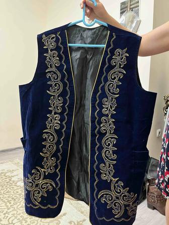 Жилетка с орнаментом