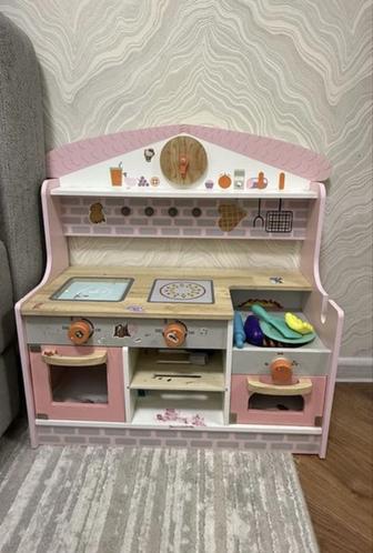 Игрушка кухня для девочки