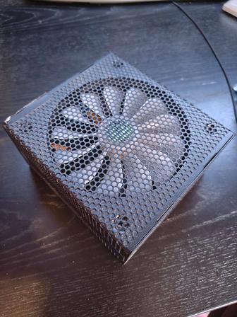 Блок питания Aerocool P7-750W