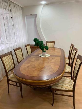 Продаю стол