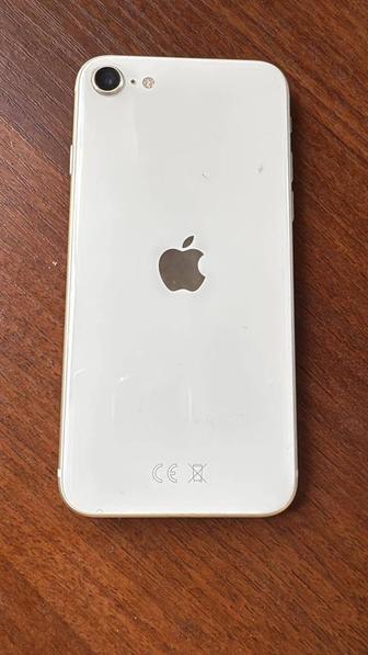 Продается iPhone SE в хорошем состоянии (версия 2020) 128 gb