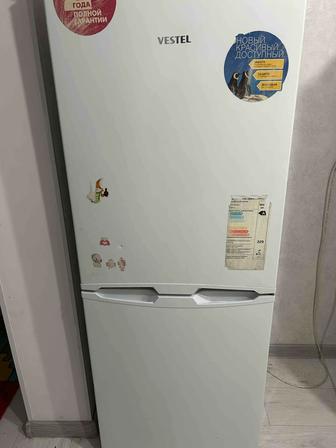 Продается холодильник срочно