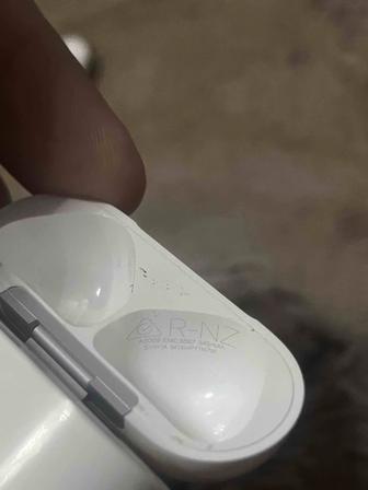 AirPods 4 Active Noise Cancellation
