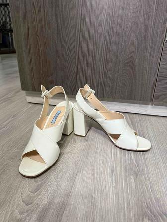 Туфли прада