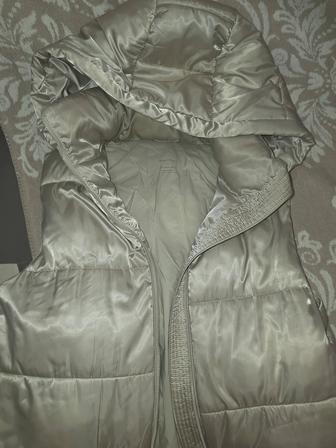 Продам жилет massimo dutti