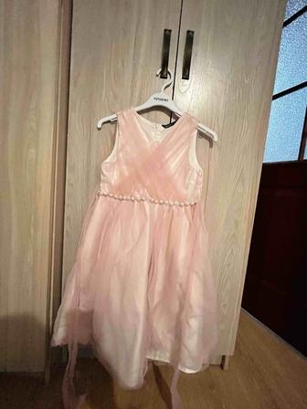 Продам платье для девочек