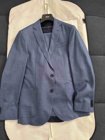 Костюм Hugo Boss