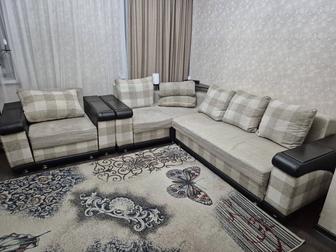 Диван с креслом