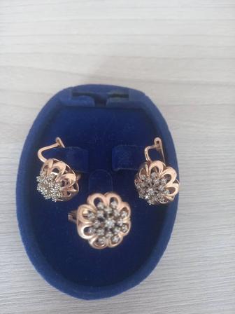 Золотые серьги,кольцо золотое