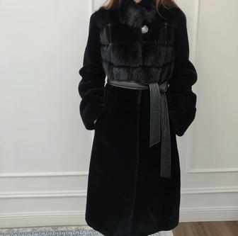 Срочно продам новую женскую шубу