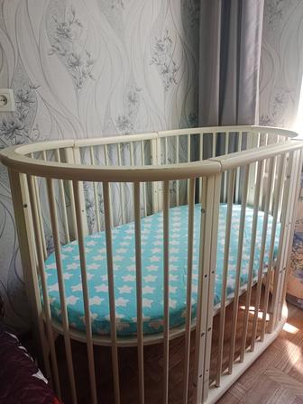 Продам детскую кроватку