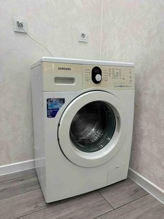 Продам стиральную машину