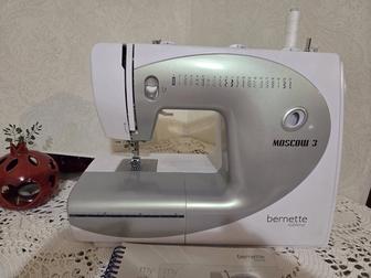 Швейная машина Bernette Moscow 3