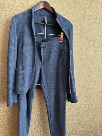 Женский удобный костюм