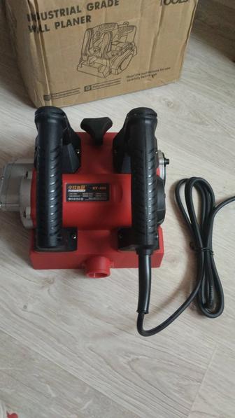 Продам строительную демонтажную машинку