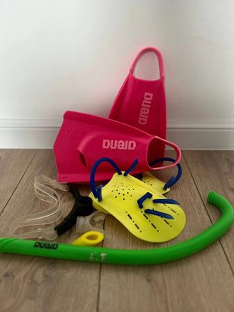 Продам рюкзак arena, ласты arena 36-37р, трубка и лопатки