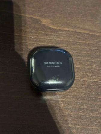 Продам КЕЙС от наушников SAMSUNG.