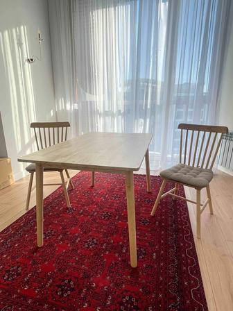 Продам обеденный стол со стульями