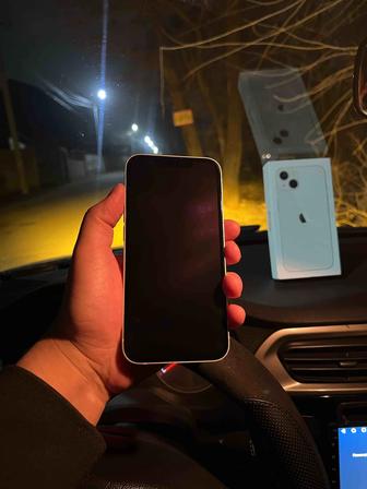 Продаю Айфон 13/128гб