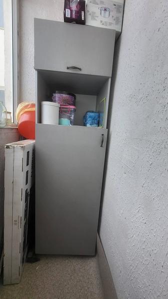 Продам шкаф пенал