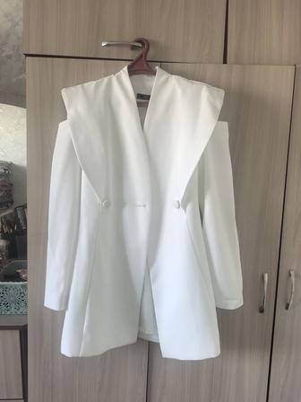 Продаю платье разгружаю гардероб