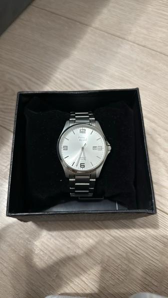 Продам часы