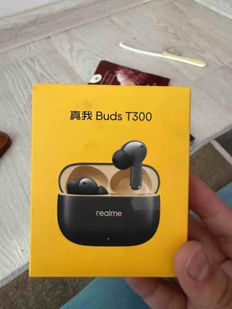 Наушники Realme