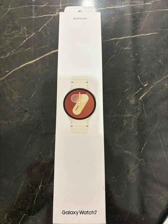 Продам Samsung Galaxy Watch 7