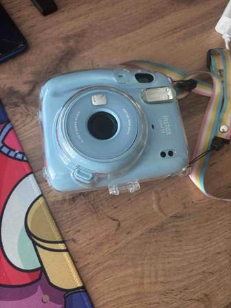 Фотоаппарат Fujifilm Instax mini 11