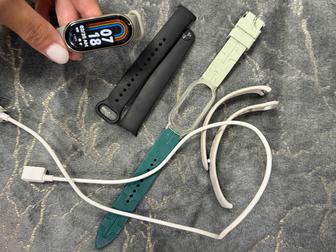 Часы Xiaomi mi band 8