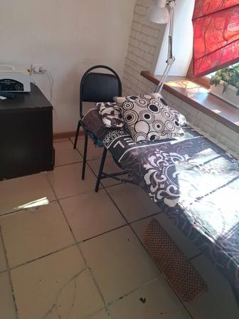 Аренда кушетки в салоне