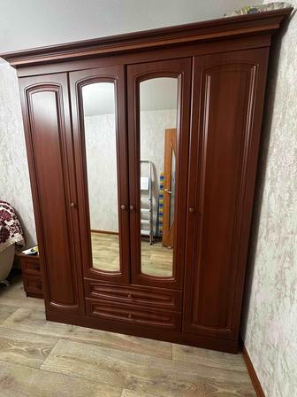 Шкафы и комоды