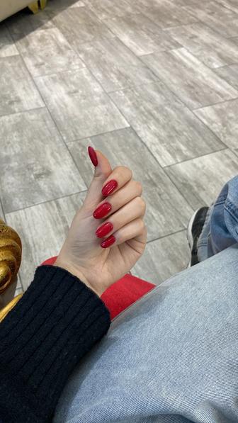 Нужны модели на маникюр