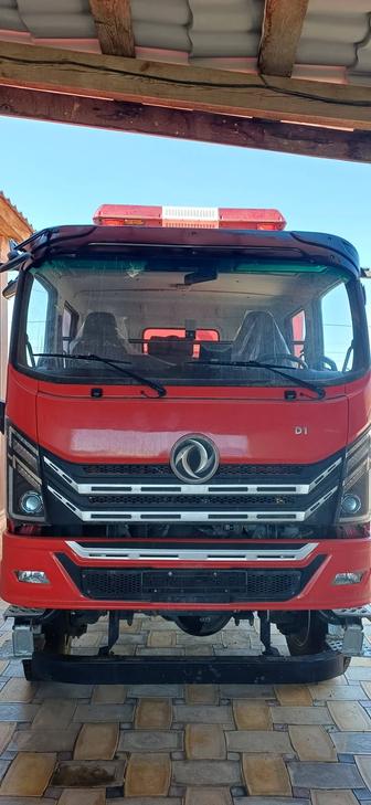 Сдам в аренду новая пожарная машину АЦ-5-40 евро-6 полный привод 6 местный