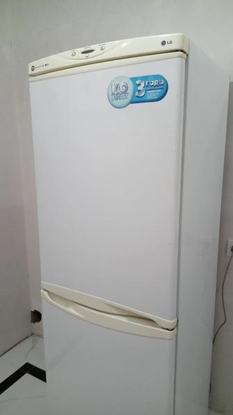 Холодильник LG