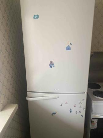 Продам холодильник Атлант
