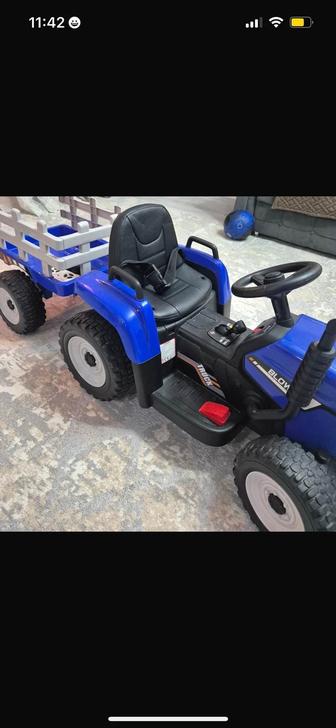 Детский трактор телешкасымен