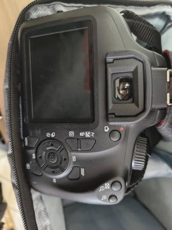 Фотоаппарат Canon eos 4000d