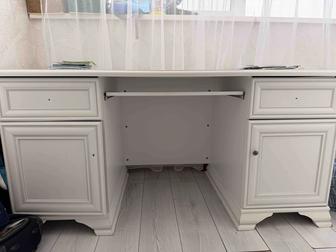 Стол рабочии