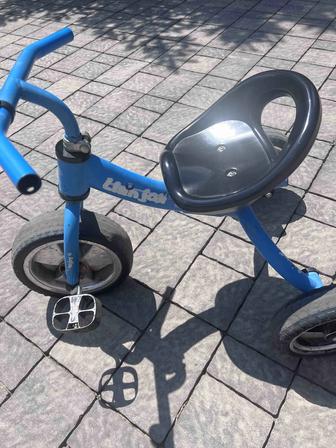 Продам велосипед трехколеснный