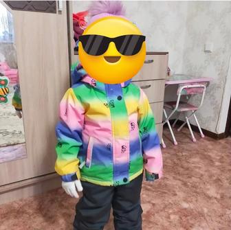 Продам комбинезон детский на девочку
