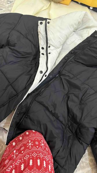 Продам куртку Calvin clein в идеальном состоянии