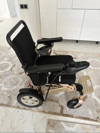 Коляска для пожилых