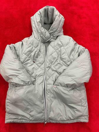Срочно продам куртку