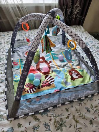 Детский развивающий коврик