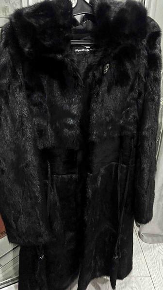 ПРОДАМ ШУБУ