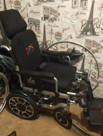 Электроприводная инвалидная коляска