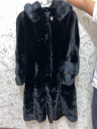 Продам норковую шубу