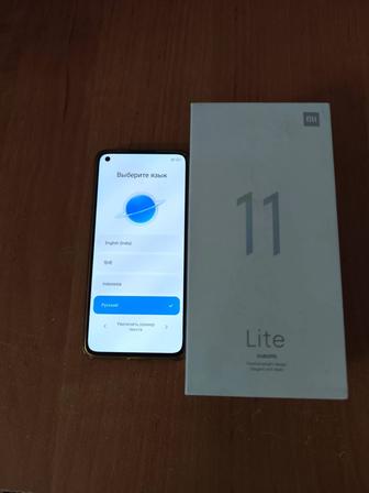 Продаю телефон Xiaomi Mi 11 Lite 5G 8/128GB