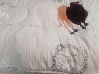 Продается Новое Спальнее одеяло из Верблюжьей шерсти